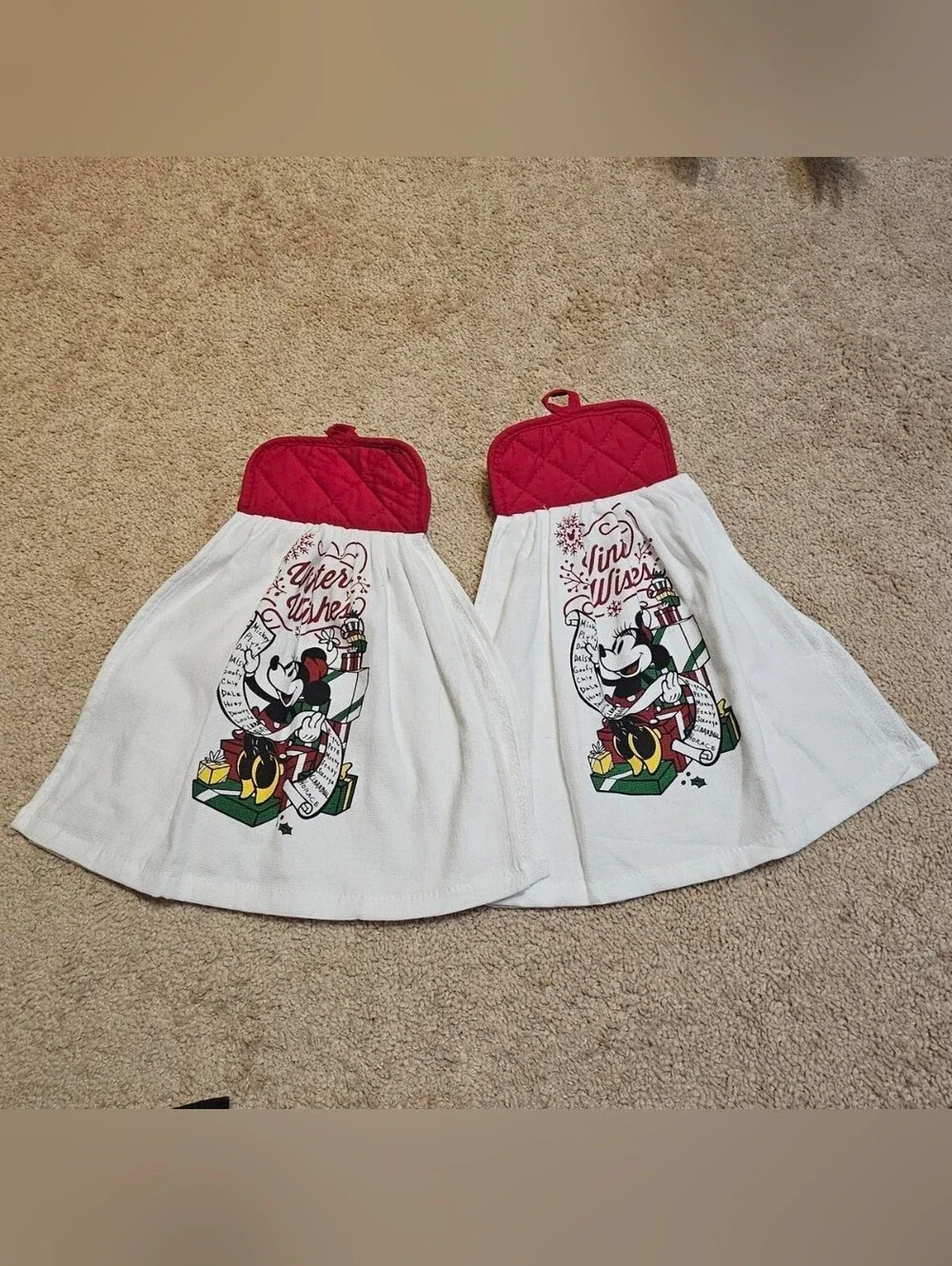 2 Handcrafted Towels Attached To Potholders | Minnie Mouse | Disney | Christmas